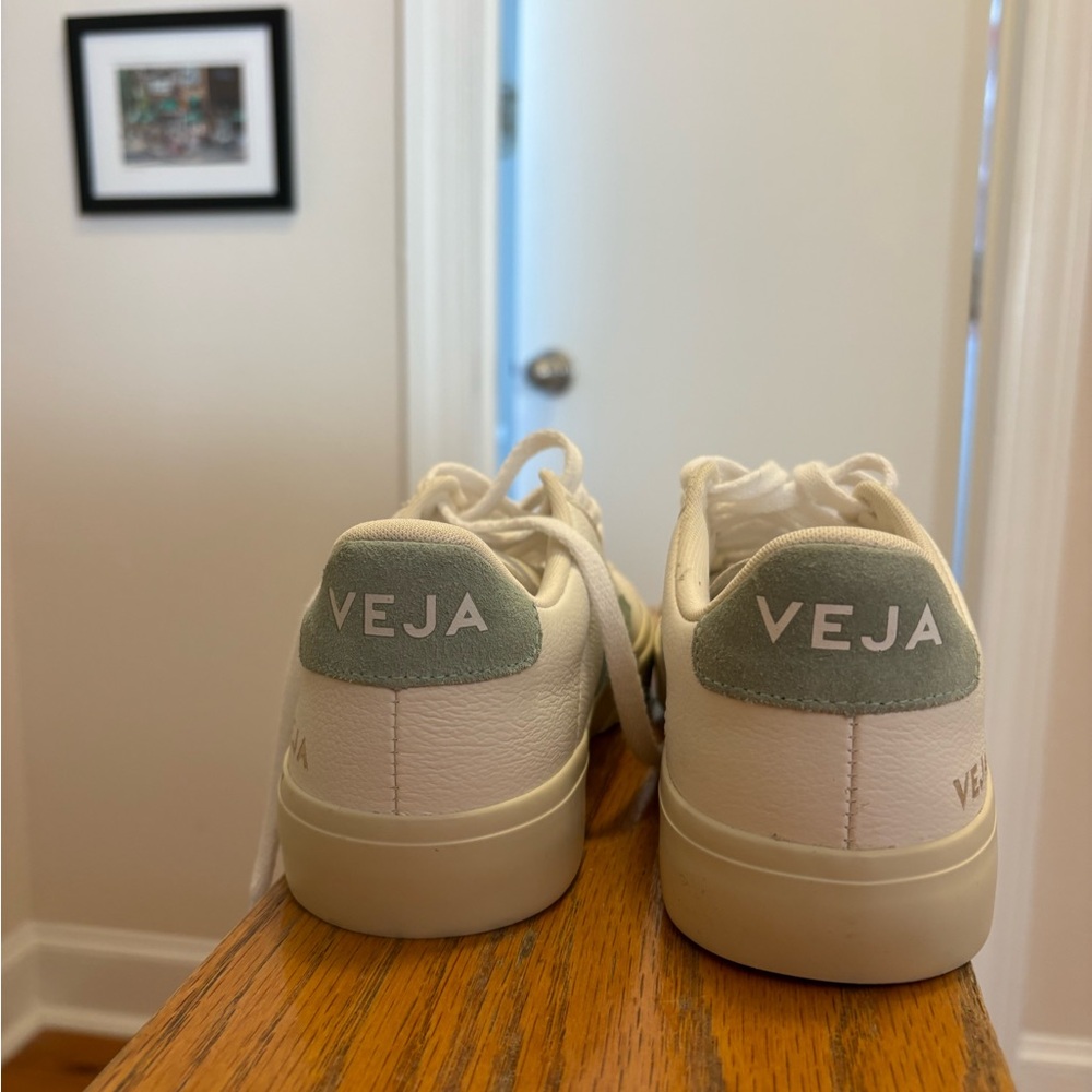 Veja Women's Campo Sneakers - Picture 5 of 6